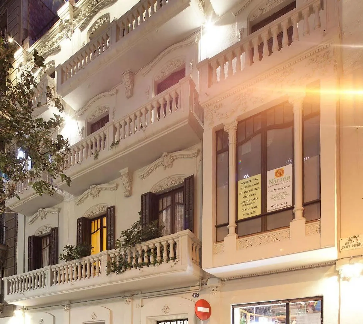 Click&Flat Seneca Suites برشلونة إسبانيا