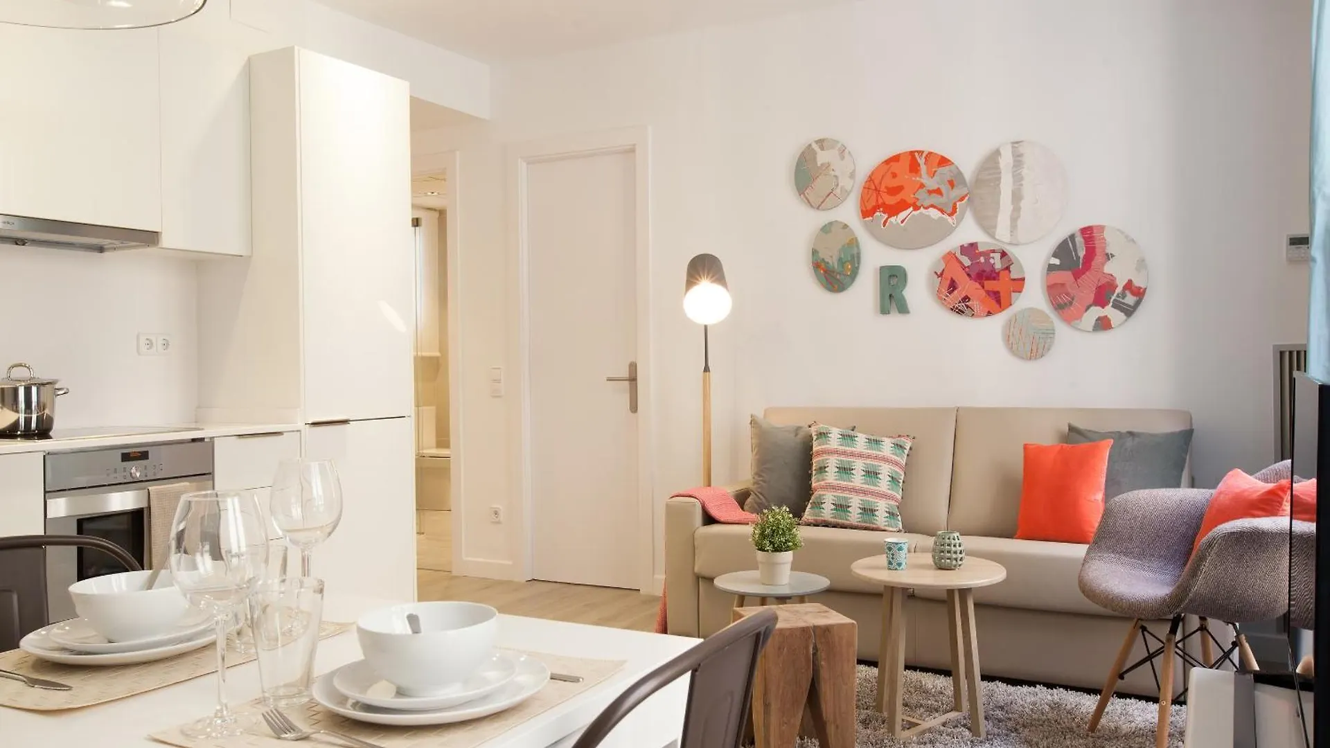 Click&Flat Seneca Suites Barcelona Appartement